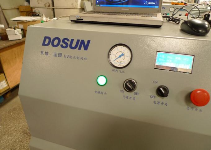 고정확도 파란 UV 레이저 회전하는 조각사 820mm/914mm/1018mm 스크린 반복을 가리는 CTS 컴퓨터 3